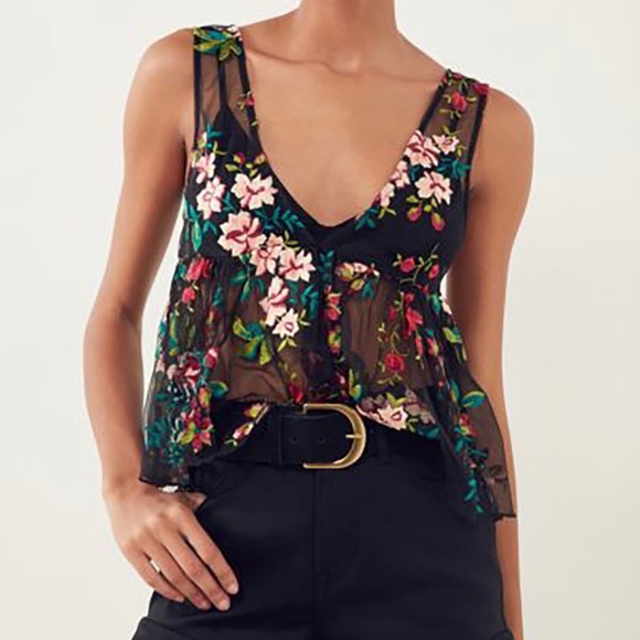 Ecote Tops - UO Floral Peplum Top